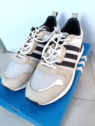 Sepatu adidas outlet zx 700