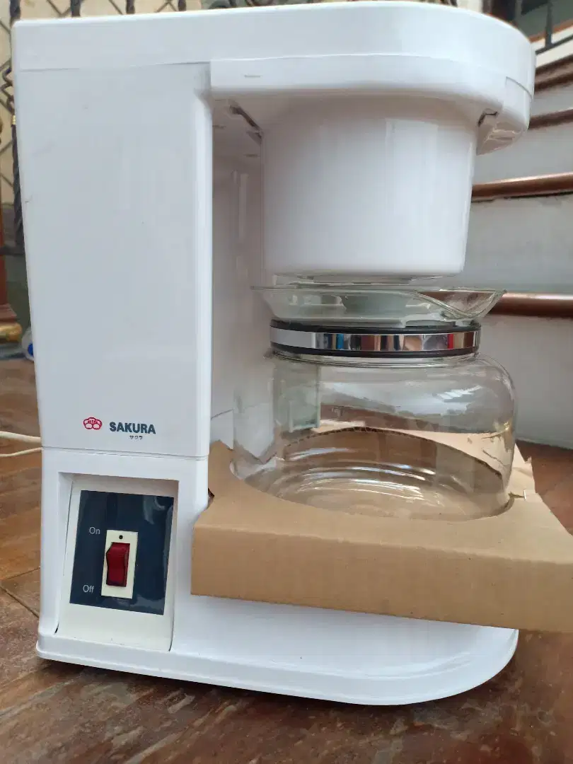 Electric Coffee & Tea Maker merk SAKURA nego ya