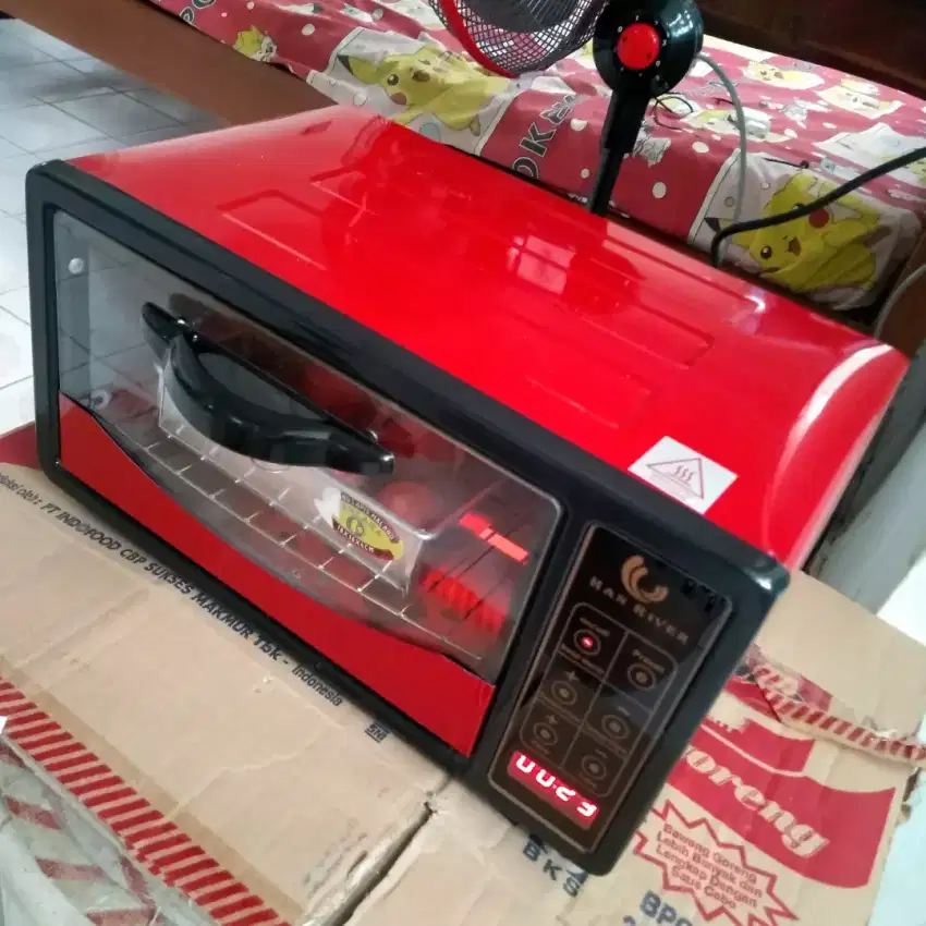 Oven Listrik 12 Liter Han River Merah Layar Sentuh 800 Watt Kecil Mini