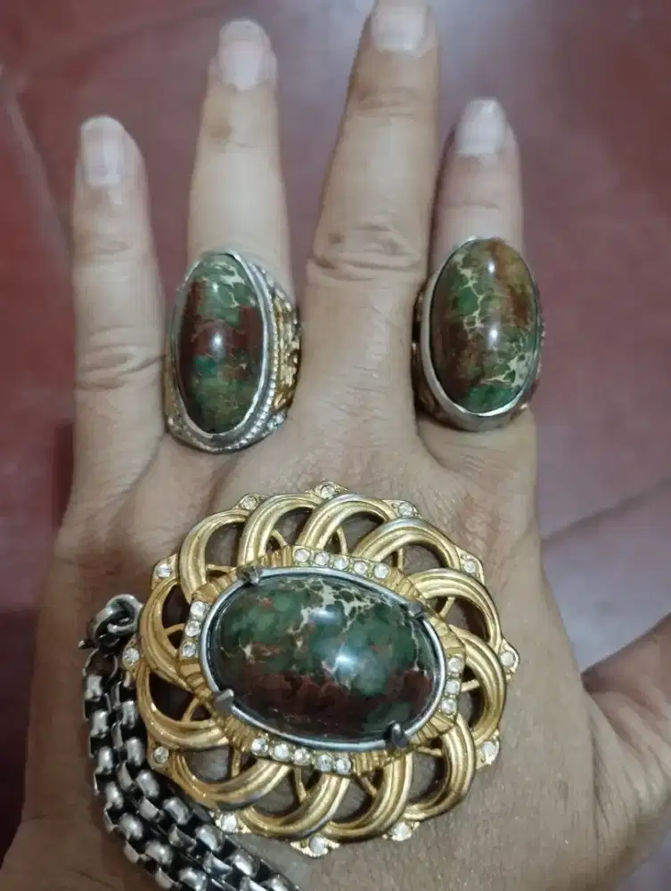 3 Batu Mulia Pirus Persia  ukuran Jumbo sdh Porselin