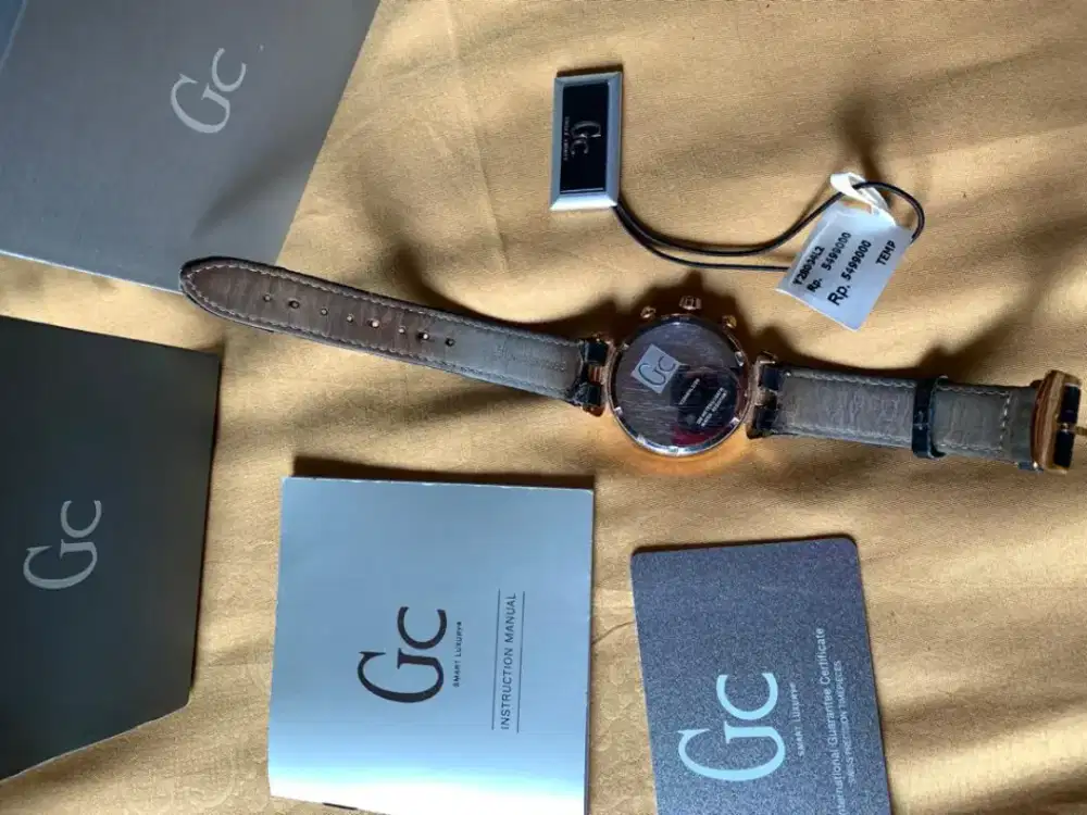 Jual jam tangan branded GC (original)perempuan, ada minus sedikit