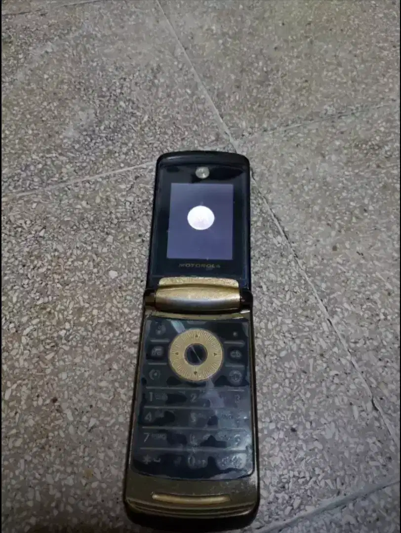 Hp Motorola v8 luxury david beckham