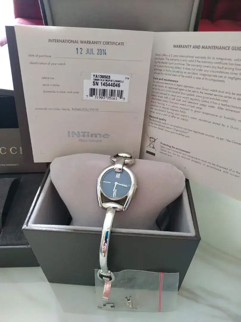 Jam tangan gucci authentic