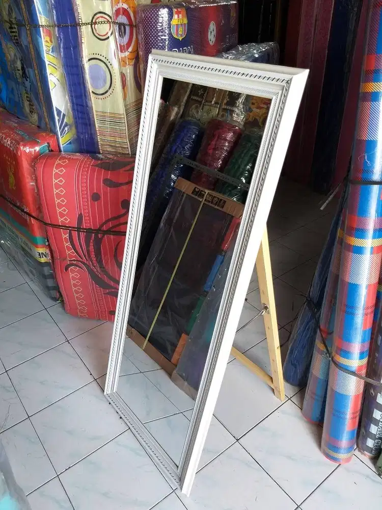 Kaca Cermin Rias Full Body Berdiri Standing Stand Mirror Miror (mlt)