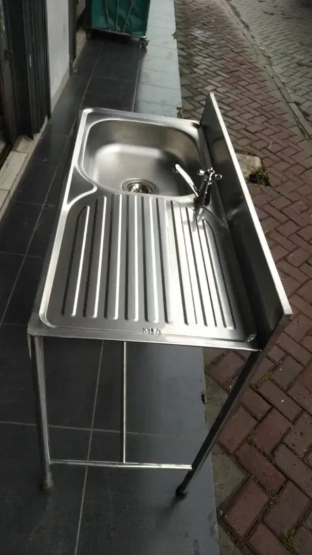 Sink Stainles uk.96 x 43 x T.75 cm