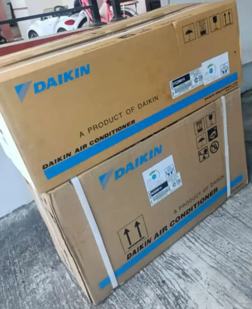 AC Daikin Thailand 1/2 PK BARU