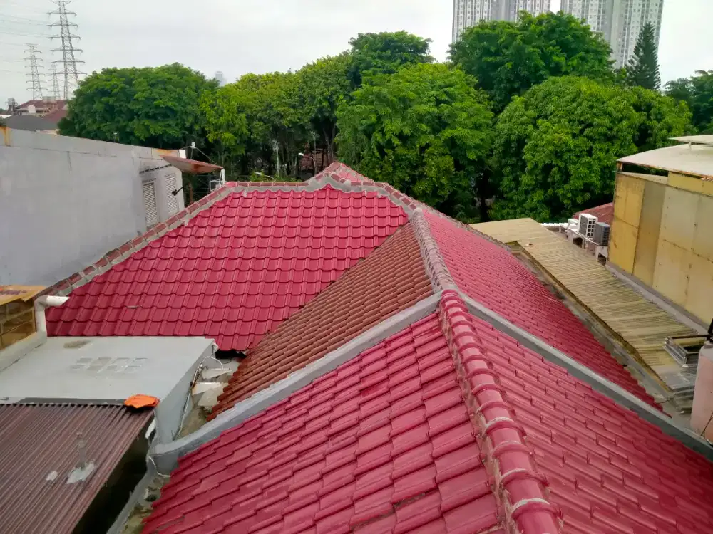 Bongkar Pasang Rangka Atap Baja ringan Genteng Keramik Morando