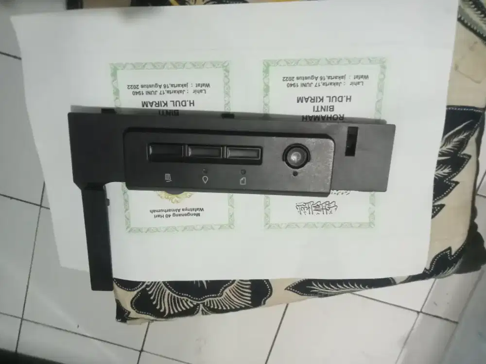 tombol / switch panel on - off printer L1300