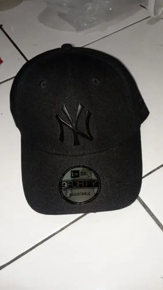 New era all size ,kondisi baru,jual 450k