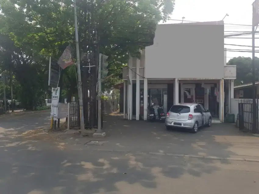 Dijual Ruko di Jalan Sultan Agung Bekasi. Posisi Hook & Harga Nego.