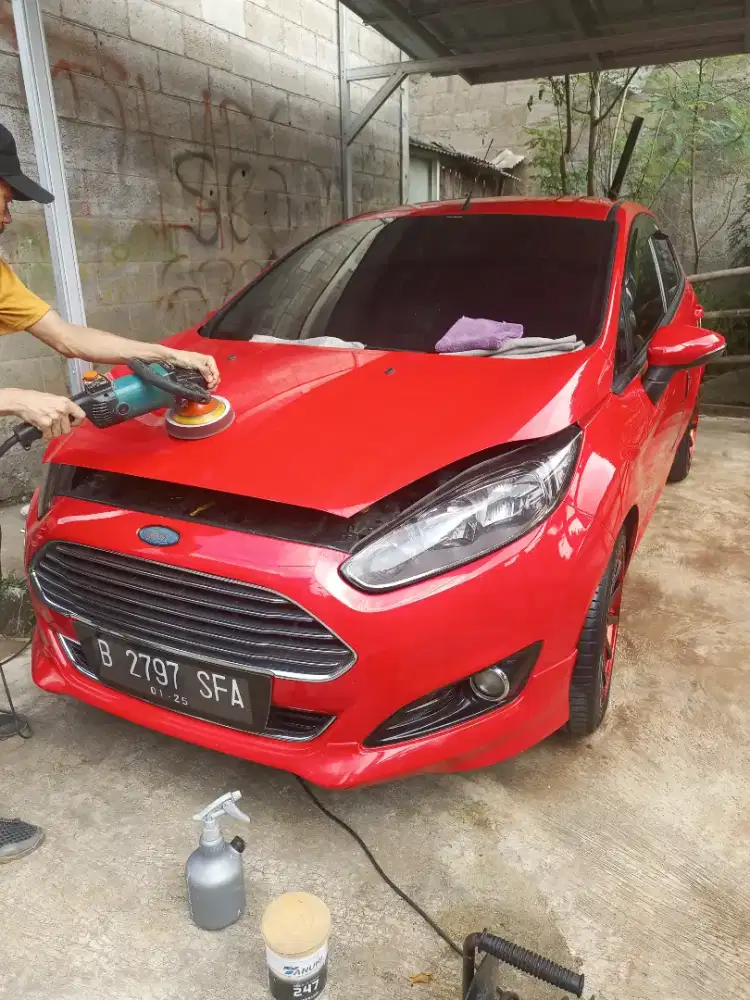 Salon poles mobil dan motor Depok