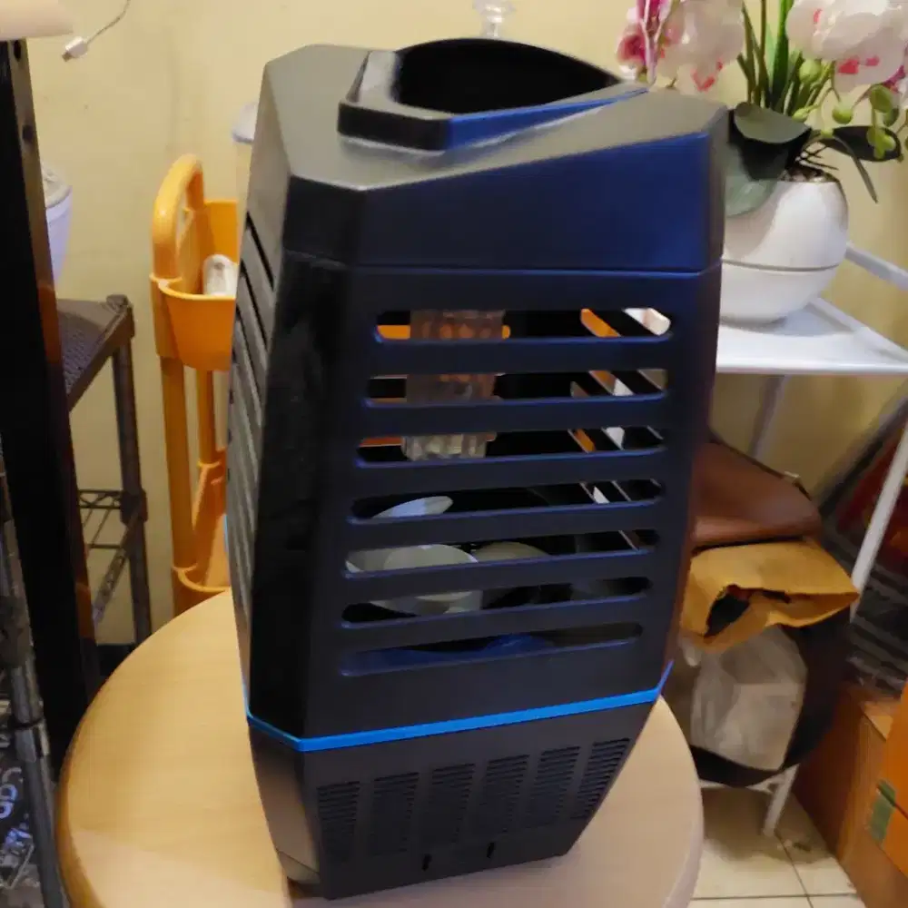 Perangkap Nyamuk IDEALIFE IL-284