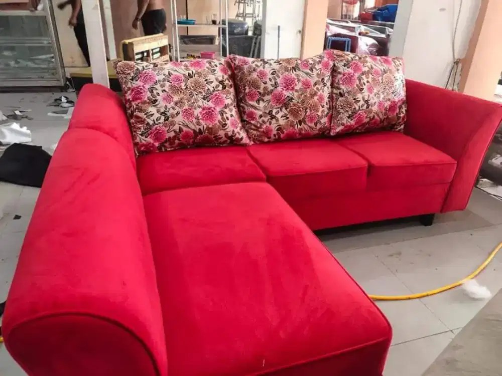 SOFA,N TERIMA TUKAR TAMBAH DENGAN SOFA LAMA ANDA