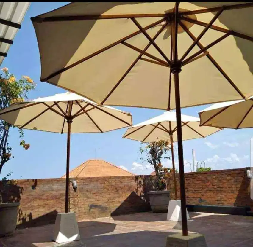 Umbrella Payung outdoor parasit