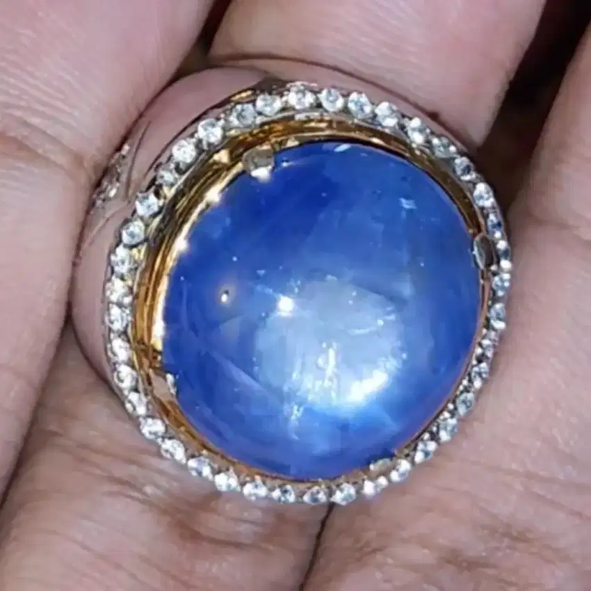 Blue Sapphire Srilanka / Ceylon