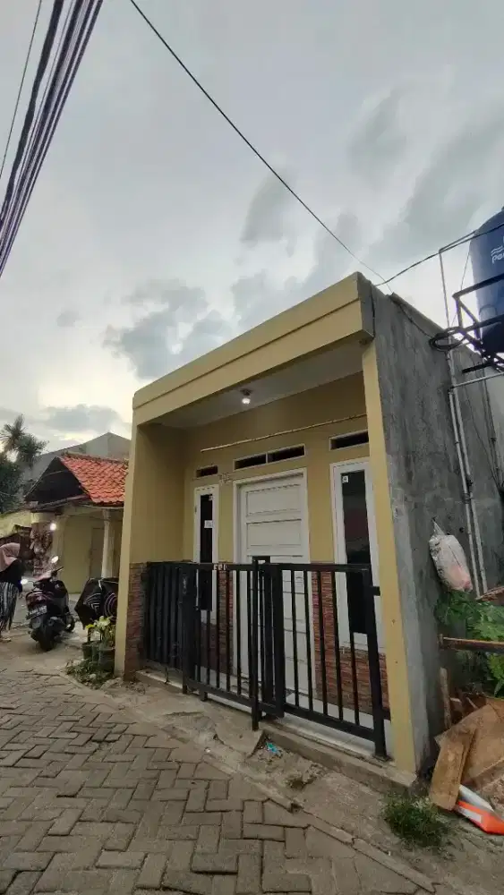 DI SEWAKAN KONTRAKAN 1 RUMAH - Disewakan: Rumah & Apartemen - 916443617