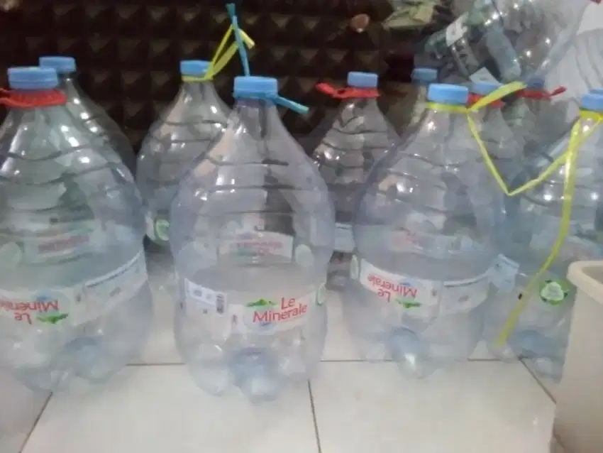 10 Pcs Galon kosong le minerale 15 ltr