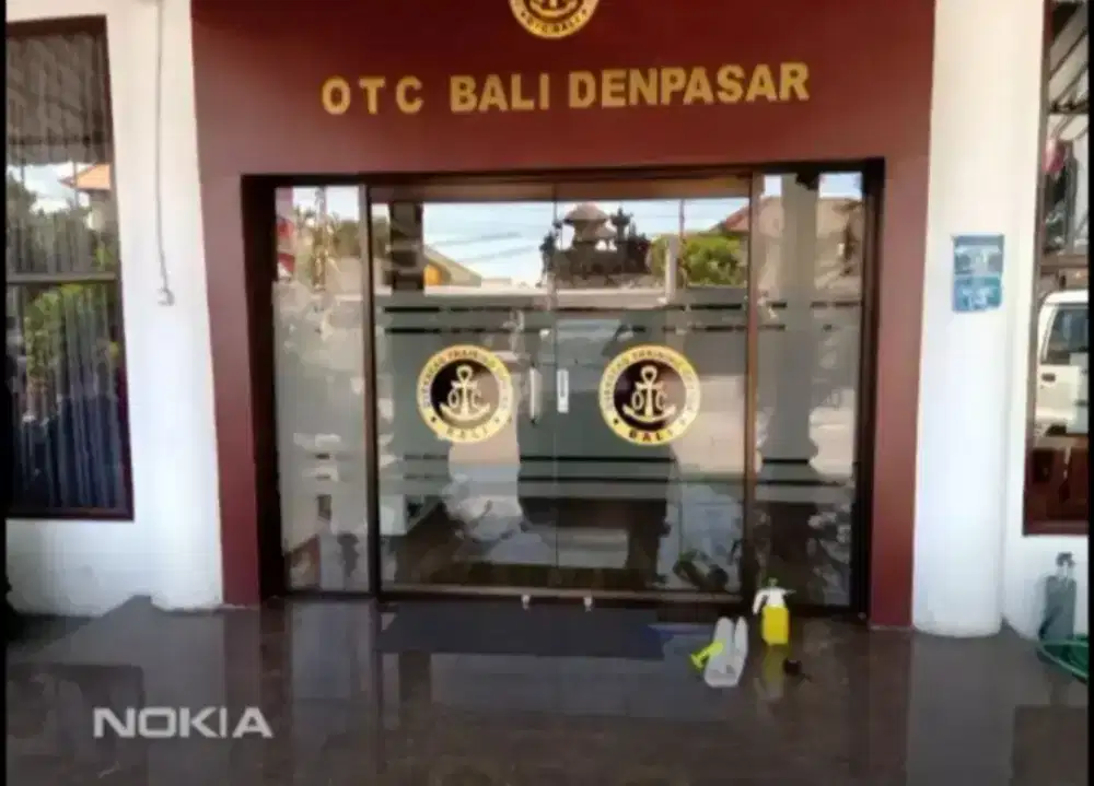 Stiker sanblas kaca film untuk kantor pesan bisa