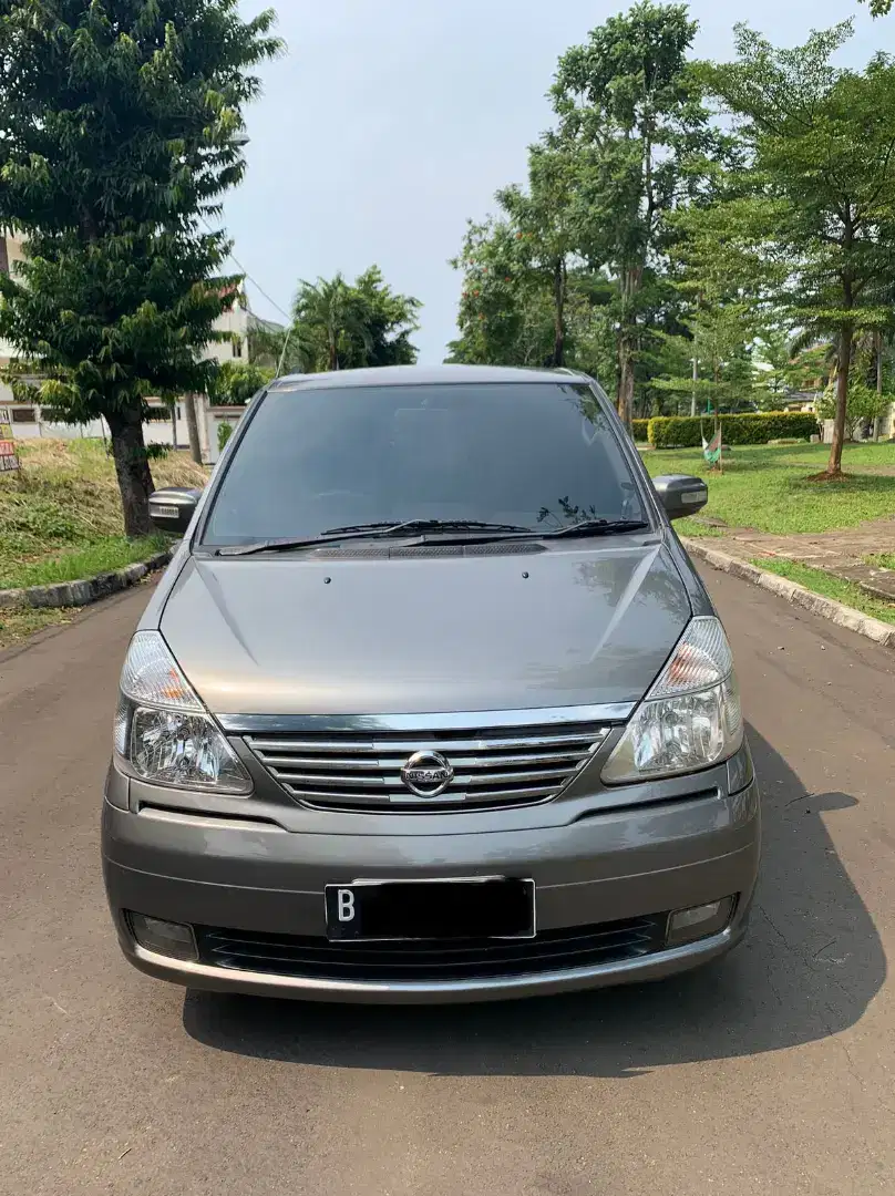 Dijual Cepat Nissan Serena 2009