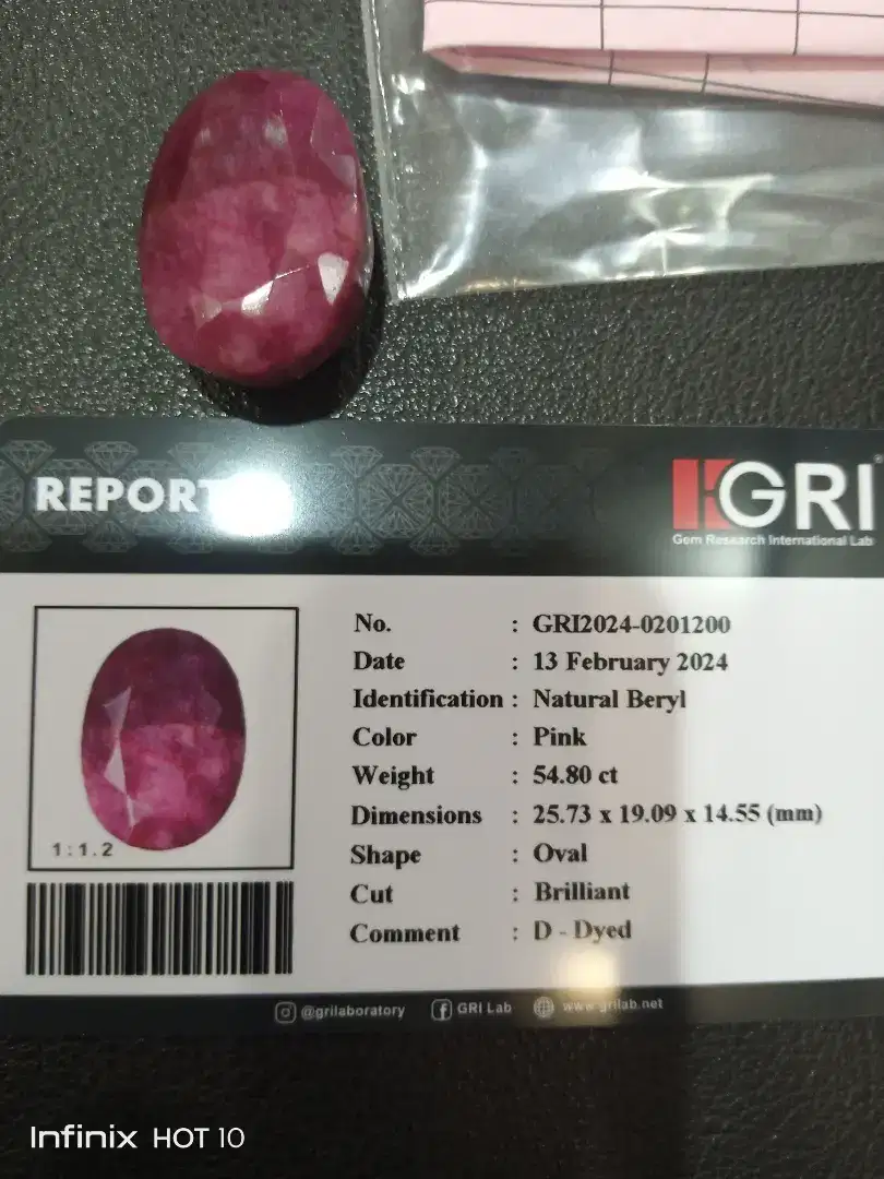 Zamrud merah 54.80carats