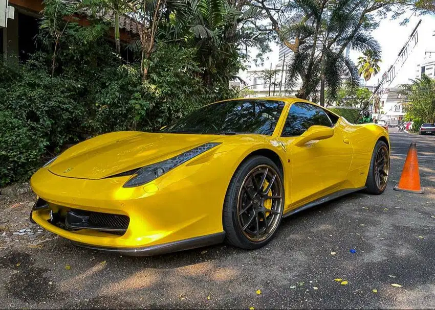 ferrari 458 atpm 2012 yellow black Ferrari 458 2012 kuning hitam