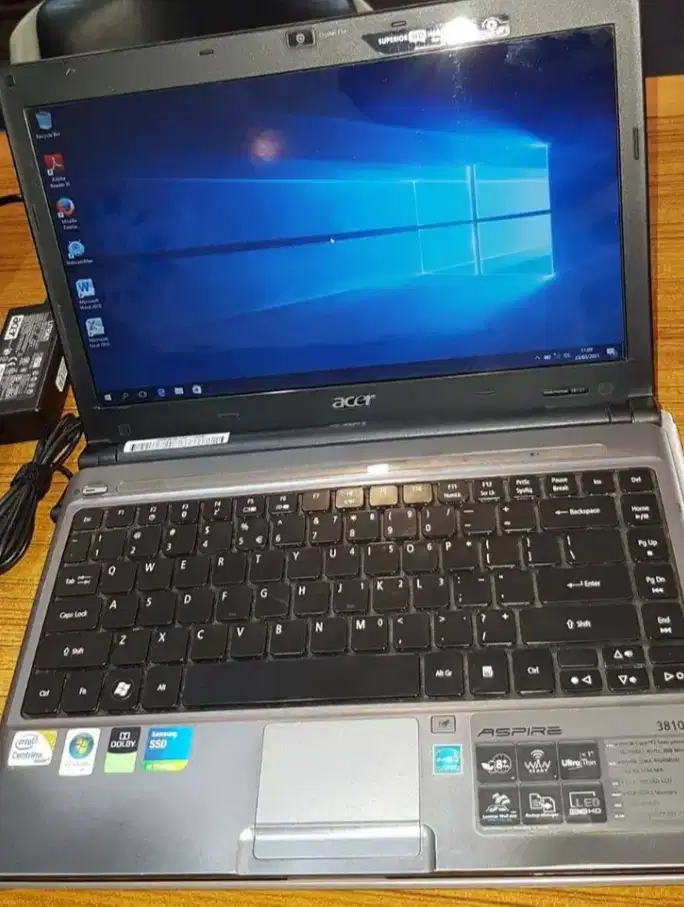 Laptop Acer Aspire 3810T-354G50n