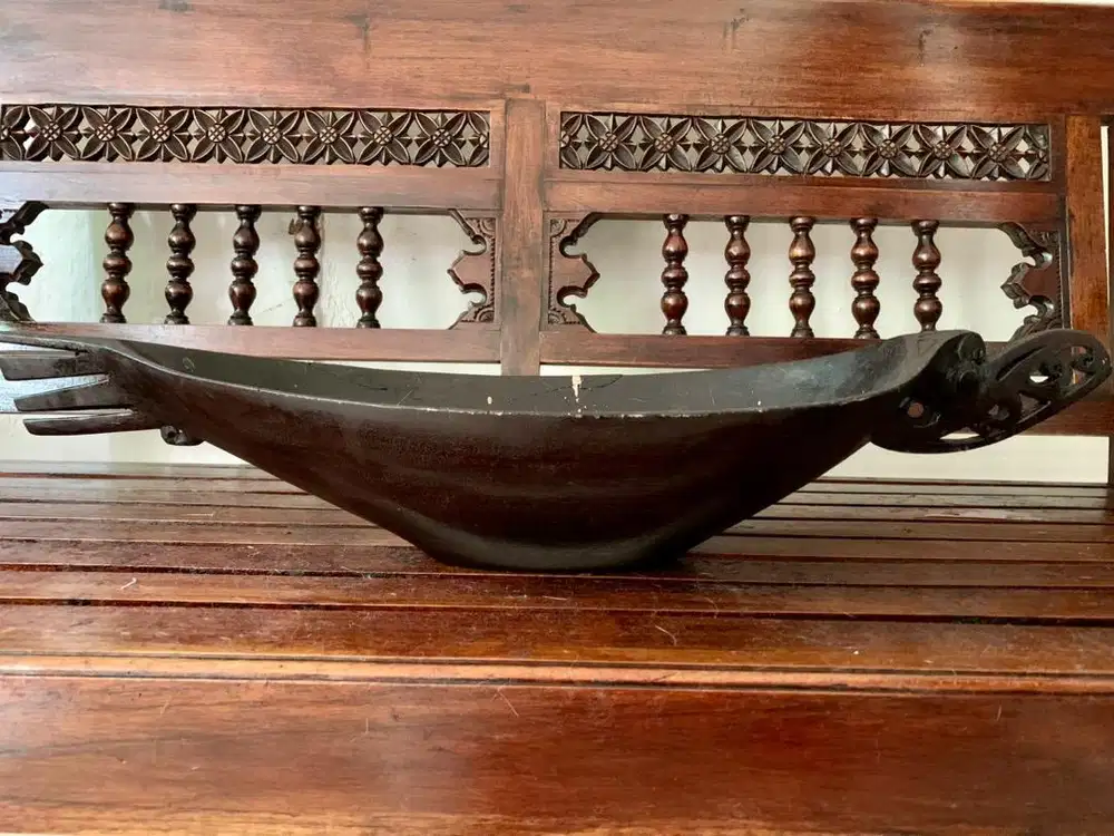 Tempat Buah Kayu Jati