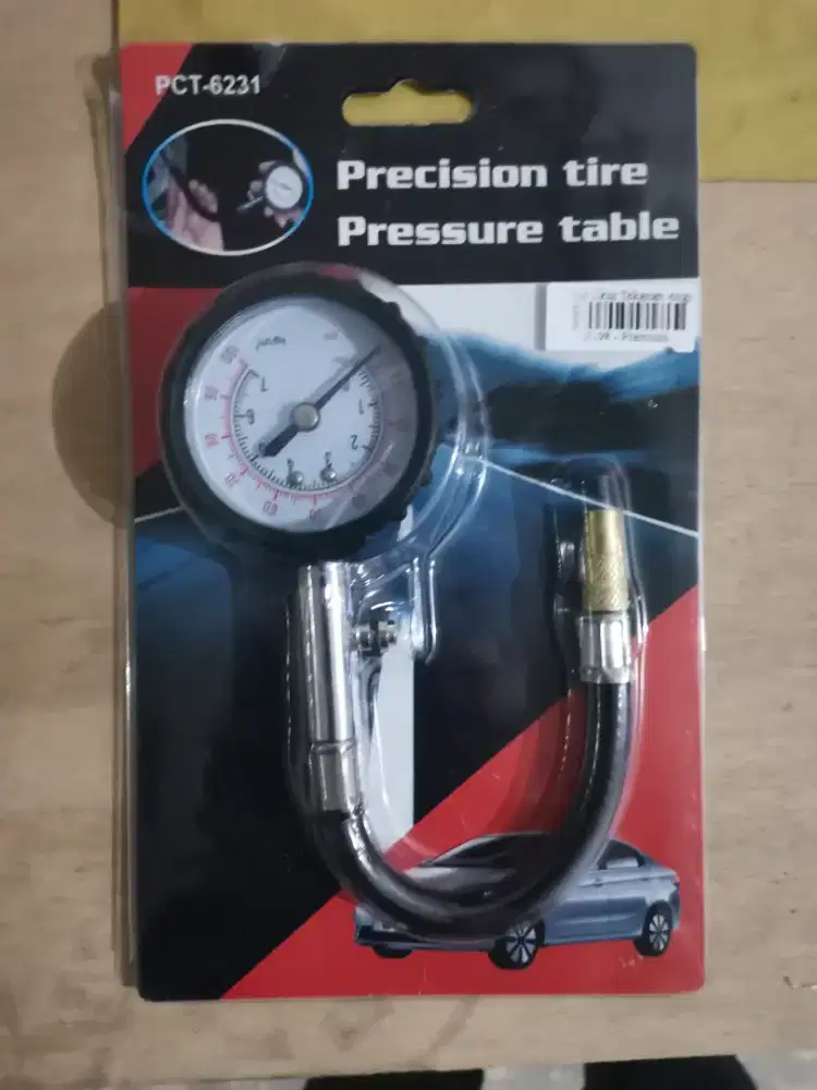 Alat pengukur tekanan Ban