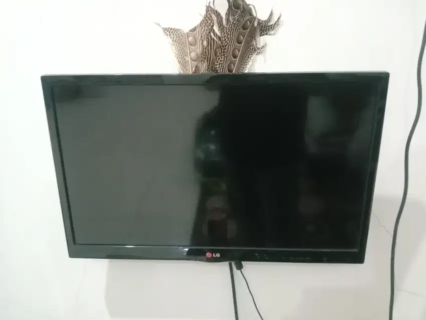 Television LG 24 inci