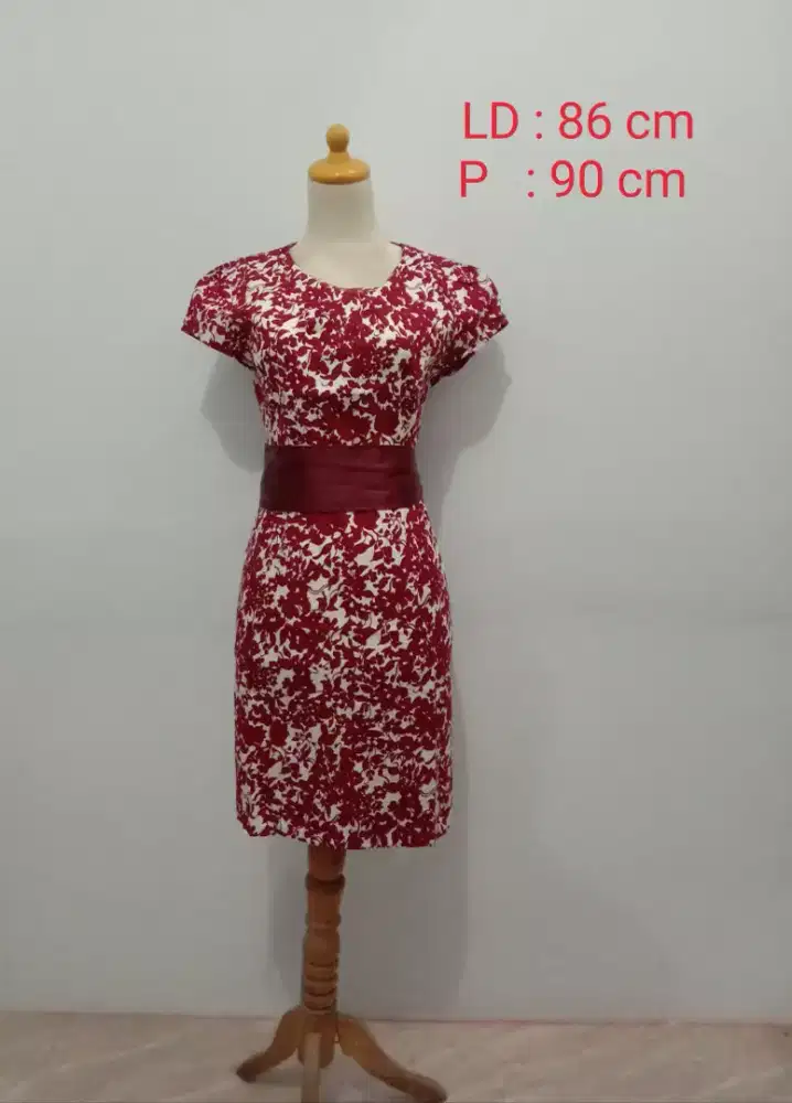 Dress Merk Eprise Preloved