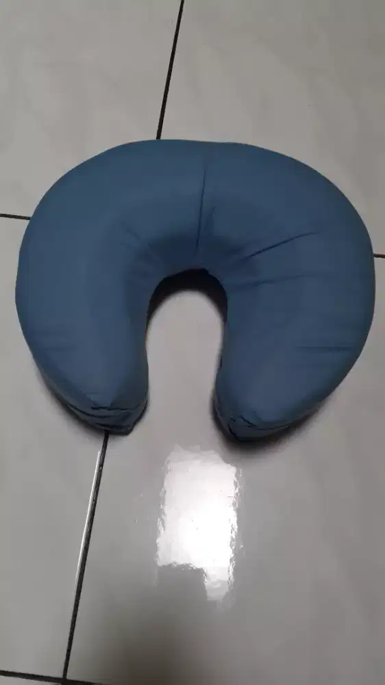 Bantal untuk Retina mata Lepas robek masih baru