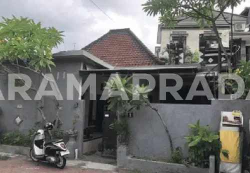 Jual Rumah Siap Huni Lantai Konstruksi Bangunan Lantai Kamar