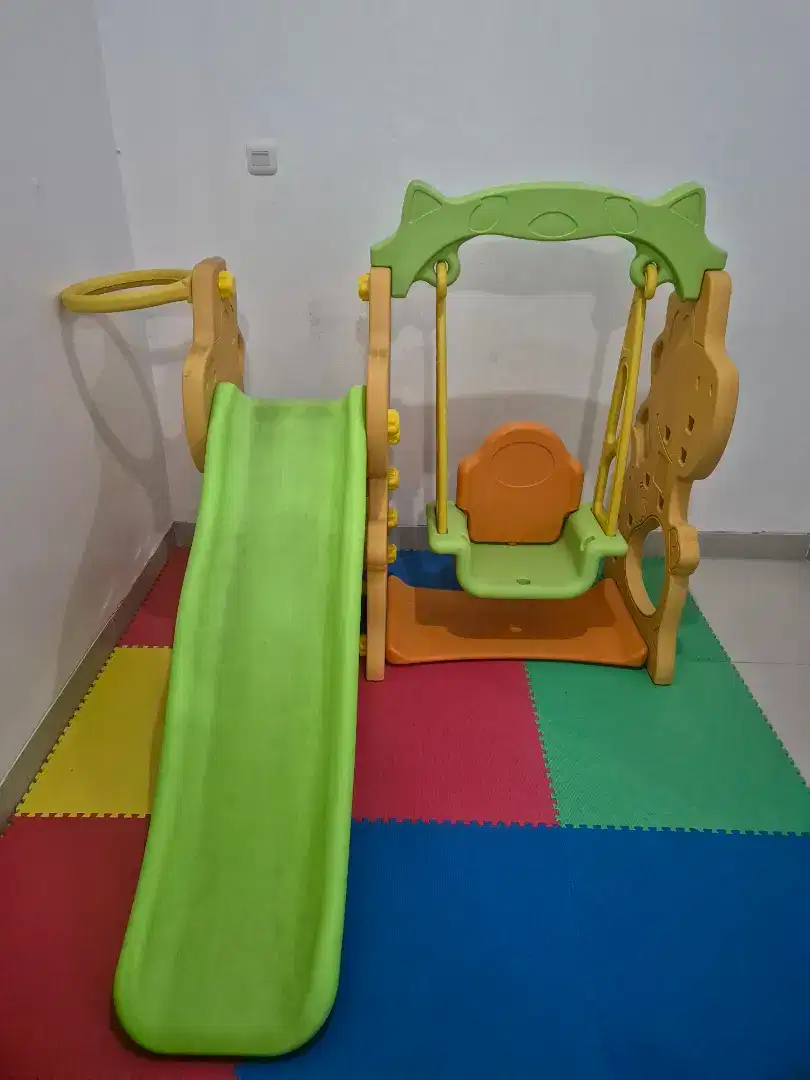 Dijual tidak cepat murah rugi perosotan & ayunan anak toys kingdom