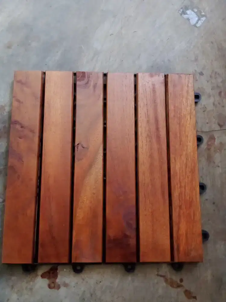 DECKING KAYU JATI SUDAH FINISHING