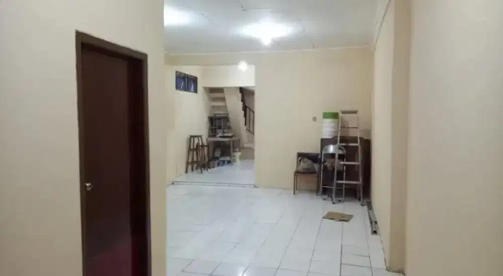 DIJUAL Rumah di Jalan Keutamaan Dalam, Krukut Lio, Krukut, Taman Sari