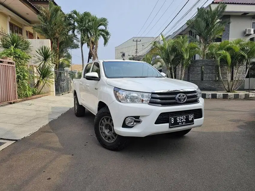 Toyota Hilux DC 4x4 tipe E 2019