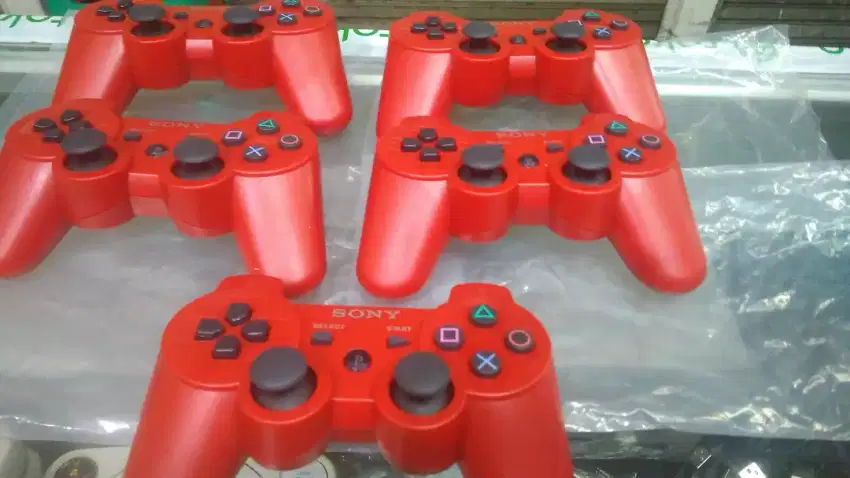 Stik PS3 Sony warna merah biru putih dan hitam