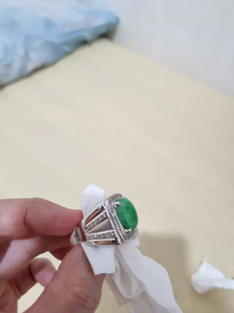 Permata Giok Tiongkok