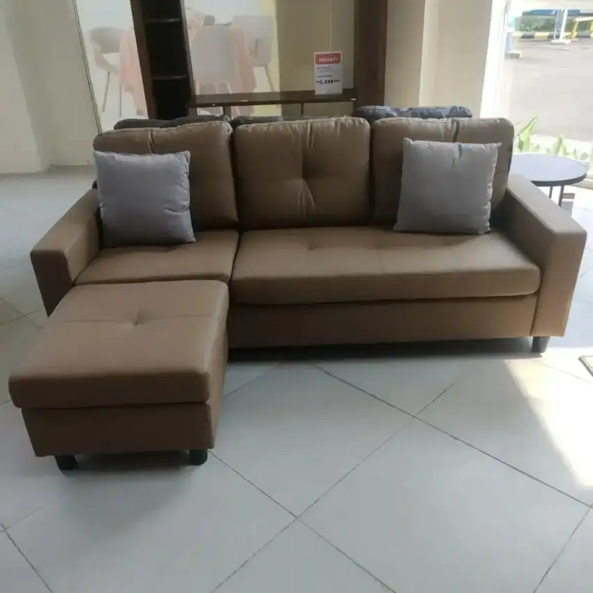 Sofa sectional L semi kulit coklat