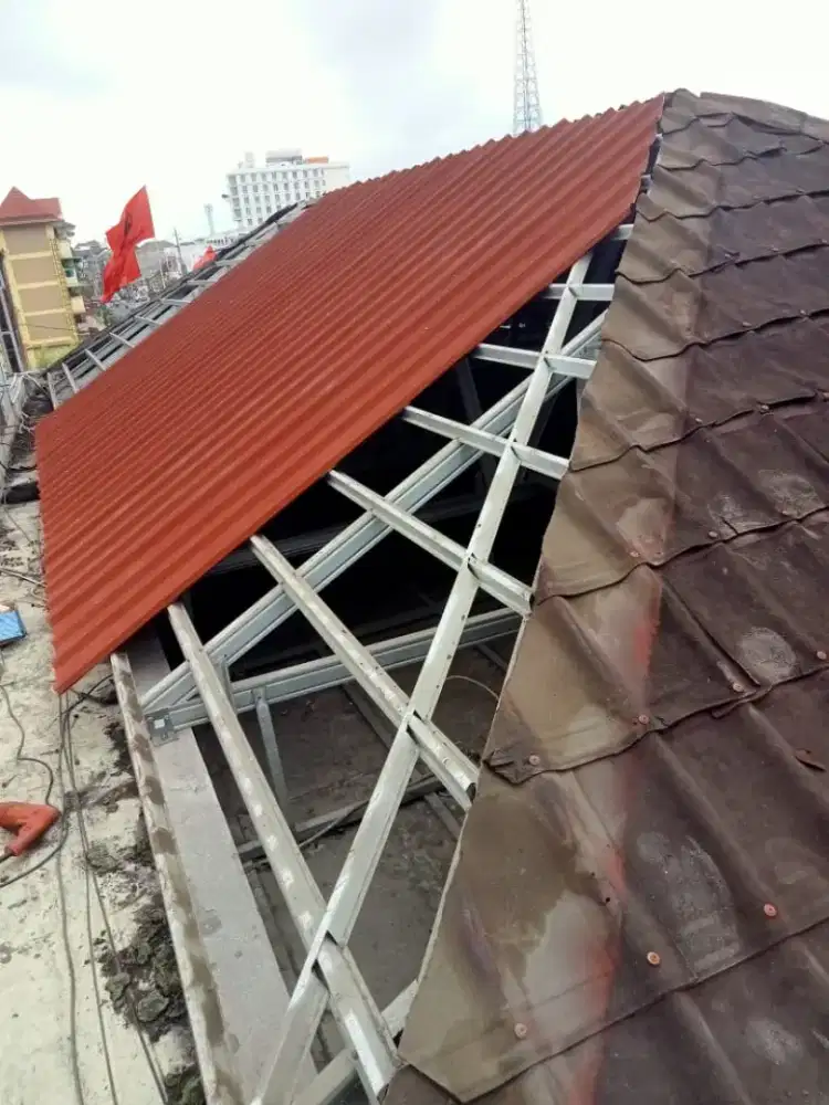 Tukang atap bocor spesialis atap bocoran dan renovasi