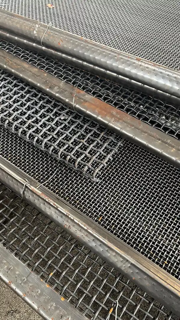 Ayakan batu / Wiremesh screen