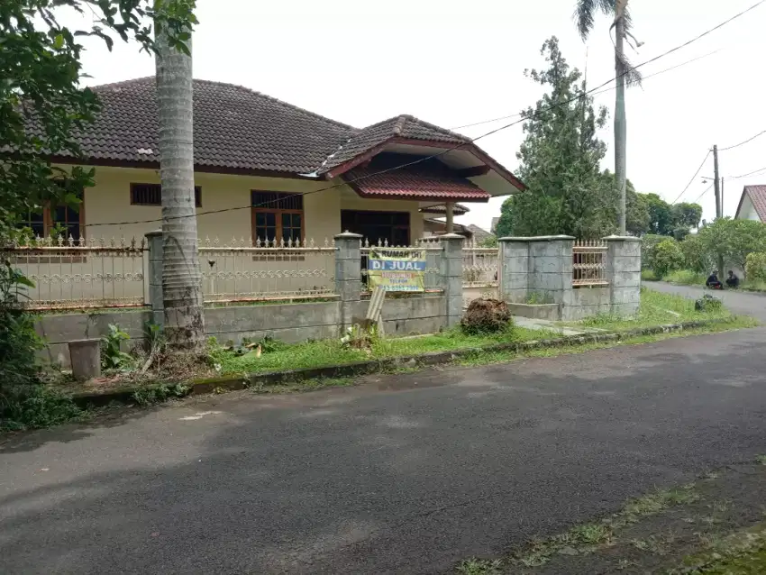 Rumah murah sawangan permai depok tanah luas harga dibawah NJOP.