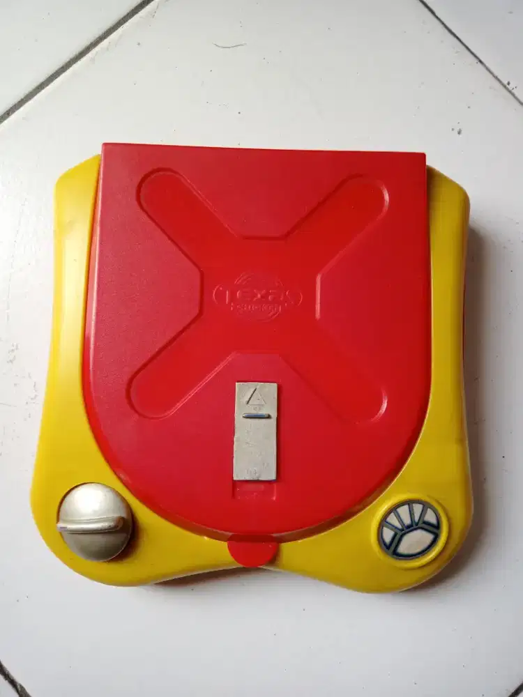 Mainan Tempat Pensil Texas Chicken