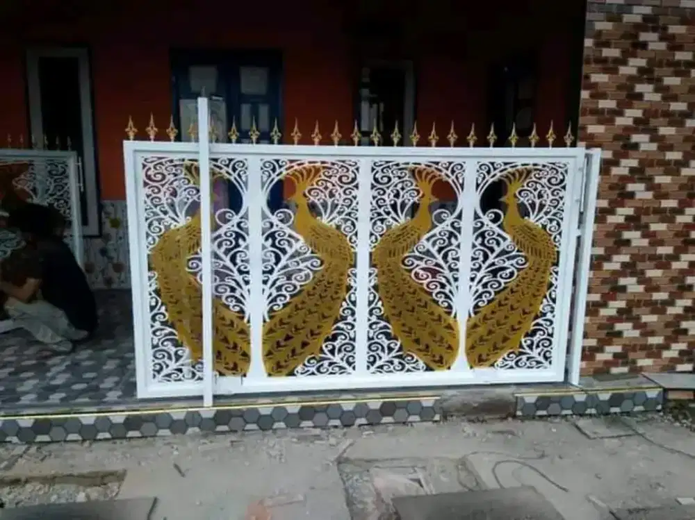 Pagar dorong Cunting