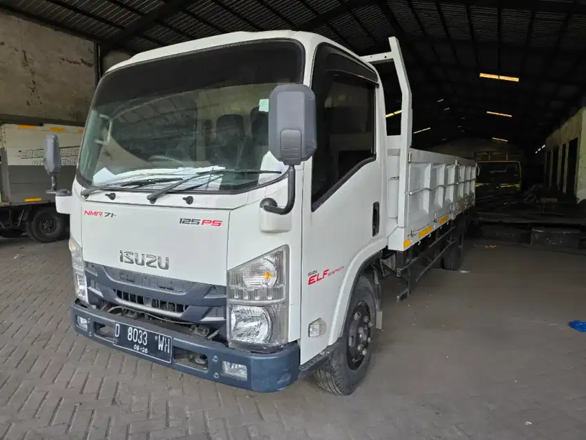 Isuzu NMR 71 T SD Long