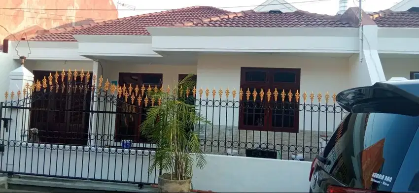 RUMAH DIJUAL DI SEMOLOWARU SURABAYA