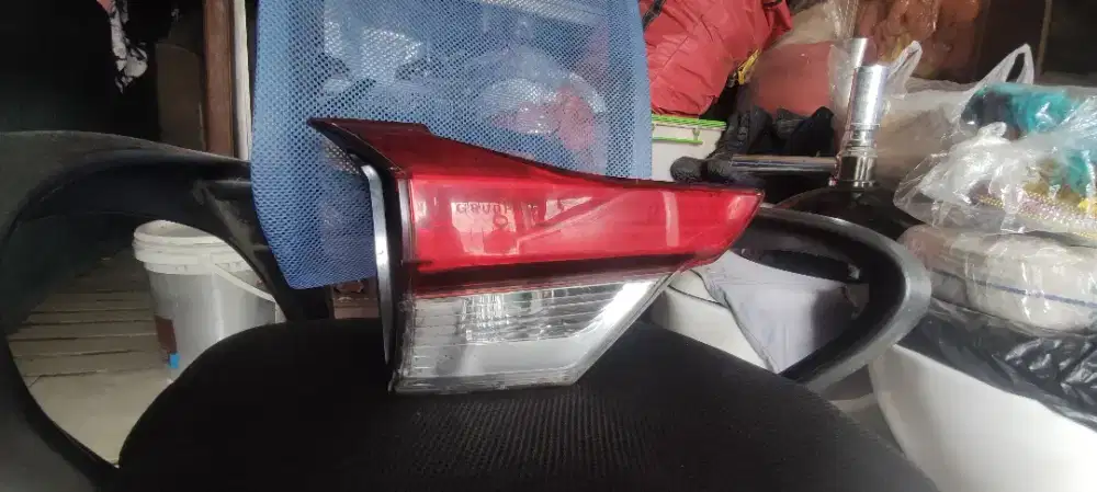 STOPLAMP/REFLEKTOR LAMPU BELAKANG KIRI BAGASI TOYOTA RUSH 2018-19-20