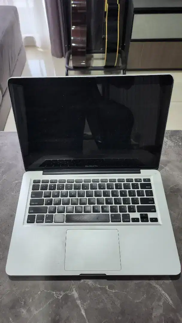 Macbook pro 13inch i7 A1278 tahun 2011