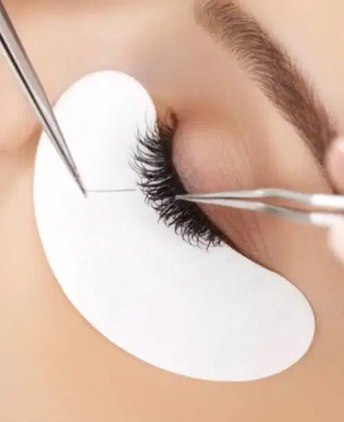 Dibutuhakan beuatycian eyelash dan nails