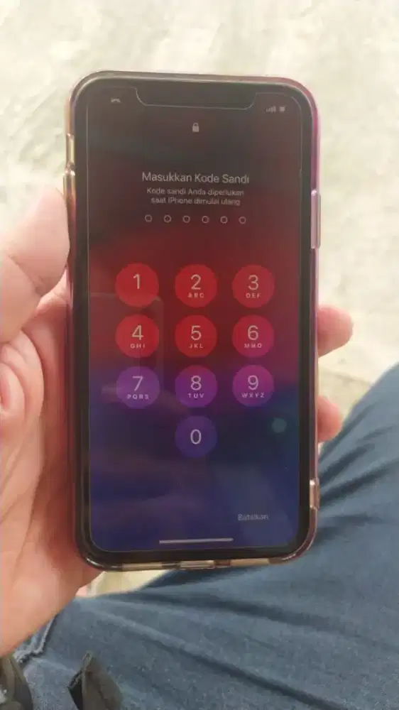 Di cari untuk di beli iphone terkunci lock icloud/rusak lcd dll